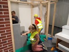 Klasy 2a 2b w Muzeum COP (11)
